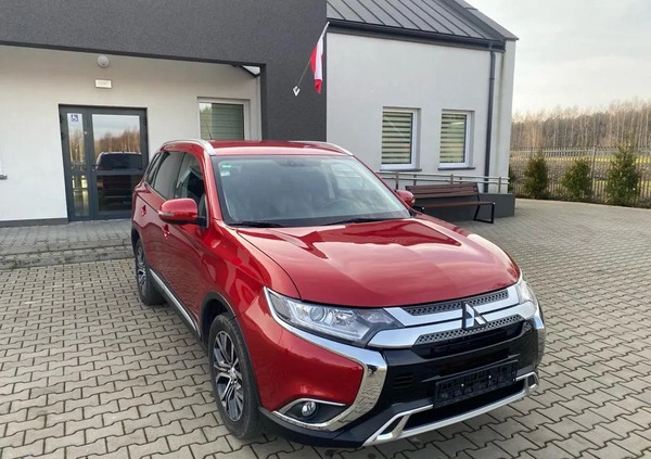 Mitsubishi Outlander cena 72900 przebieg: 50000, rok produkcji 2016 z Kazimierz Dolny małe 191